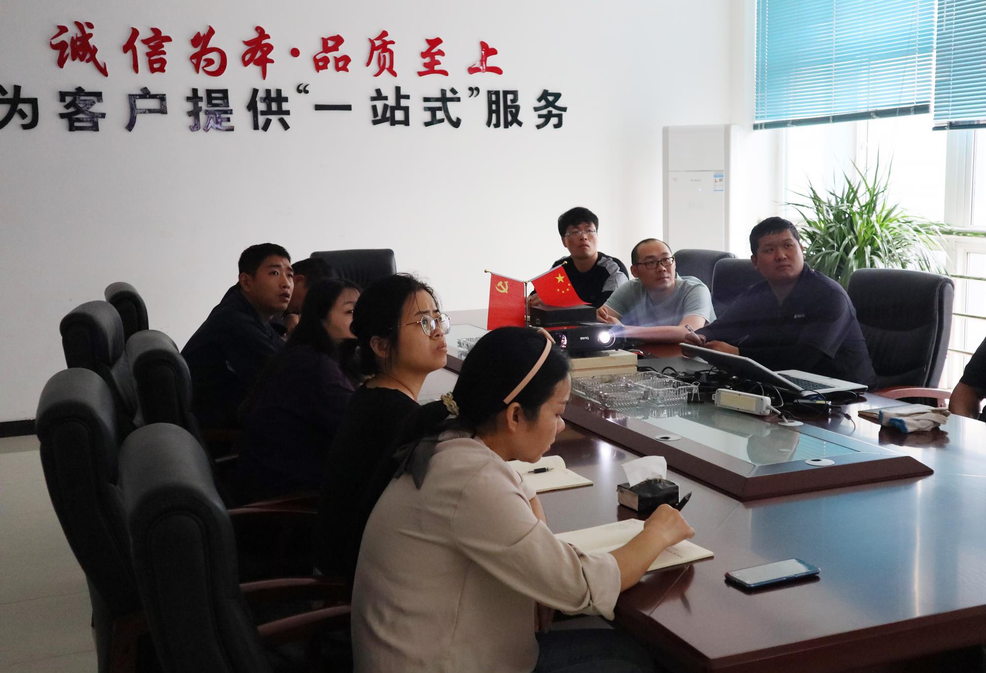 新路科技開展《消防安全知識培訓》，提高員工安全意識及應急措施
